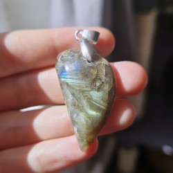 Labradorite ~ Protection douce